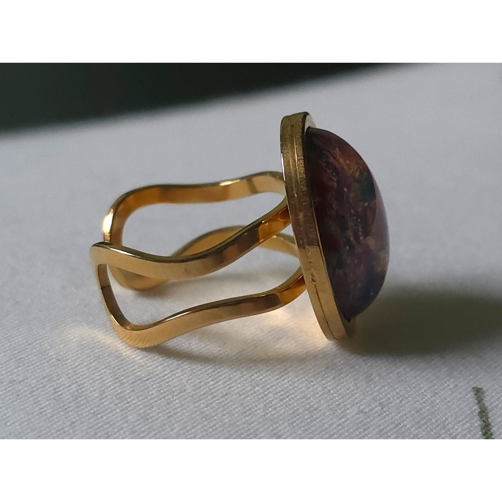 Vintage Gold Tone Faux Opal Adjustable Ring Oval Cabochon Multi Color Fire 7.25 - Picture 3 of 8
